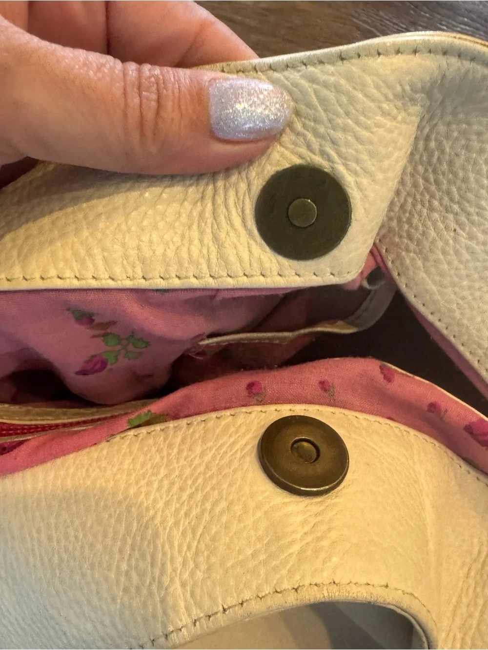 Betsey Johnson Cream Vintage Y2K Leather Shoulder Bag with Brown Studded Straps